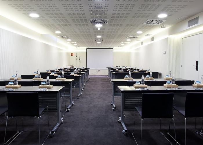 Sala Wupu Vincci Bit 4* Barcelona Sala Wupu Vincci Bit 4* Barcelona