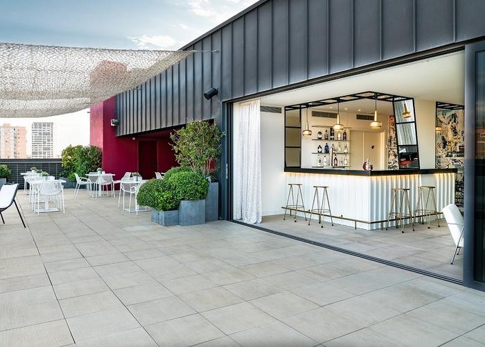 Paner / Pool bar Vincci Bit 4* Barcelona Paner / Pool bar Vincci Bit 4* Barcelona